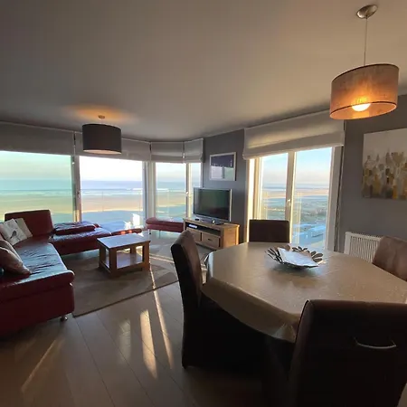 Apartment Seawind 603 With Beautiful Sea Views *